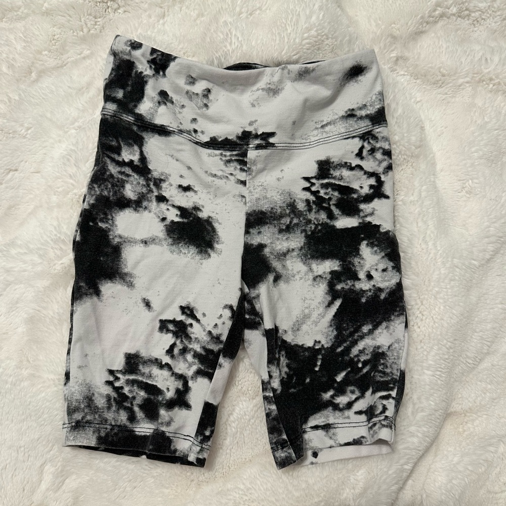 2 pairs of kid girls spandex shorts, hardly used, good quality, and size Small.